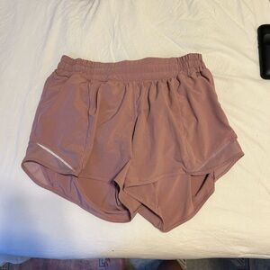 LULULEMON HOTTY HOT 4” INSEAM SHORTS
